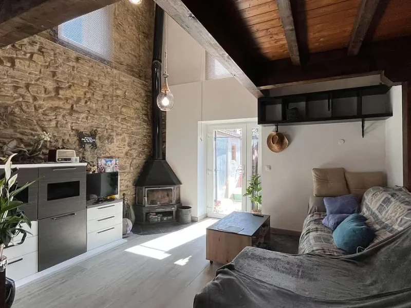 House with Garden and Jacuzzi in the Basque Country — Comfort and Tranquility Near Vitoria-Gasteiz