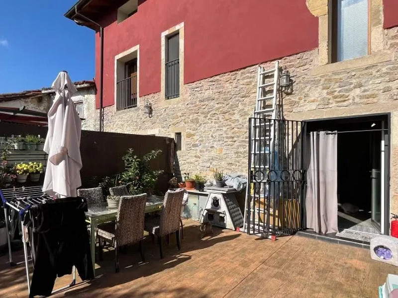 House with Garden and Jacuzzi in the Basque Country — Comfort and Tranquility Near Vitoria-Gasteiz. Photo:  2