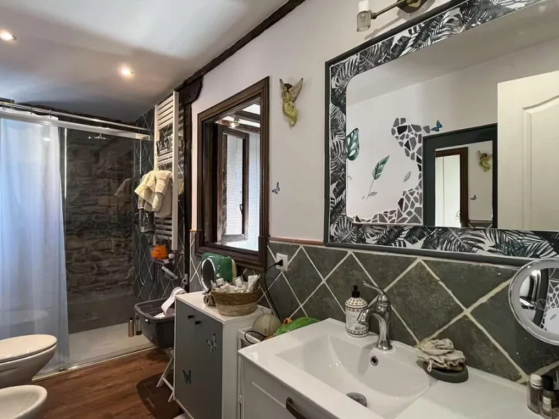 House with Garden and Jacuzzi in the Basque Country — Comfort and Tranquility Near Vitoria-Gasteiz. Photo:  21