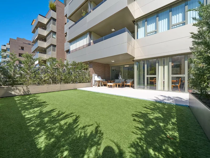Garden Apartment with Terrace and Premium Amenities in Vitoria — The Comfort of a Private Home, the Convenience of City Living