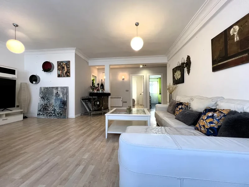 Apartment in the Heart of Santander — Calle Tetuán, Puerto Chico