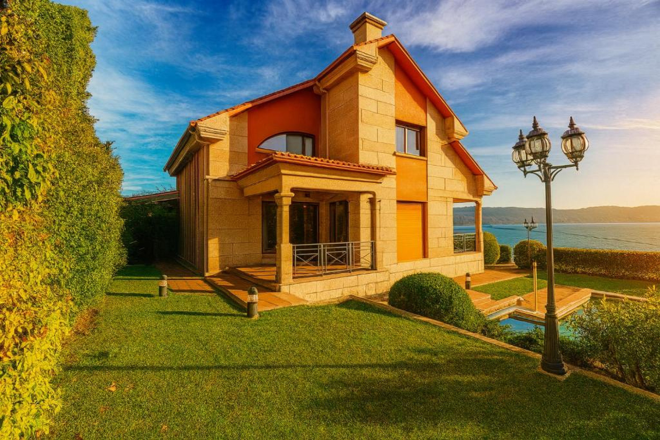 Ocean-View Home with Pool in Galicia — Ideal for Living or Creating a Private Boutique Hotel
