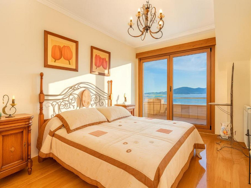 Ocean-View Home with Pool in Galicia — Ideal for Living or Creating a Private Boutique Hotel. Photo:  7