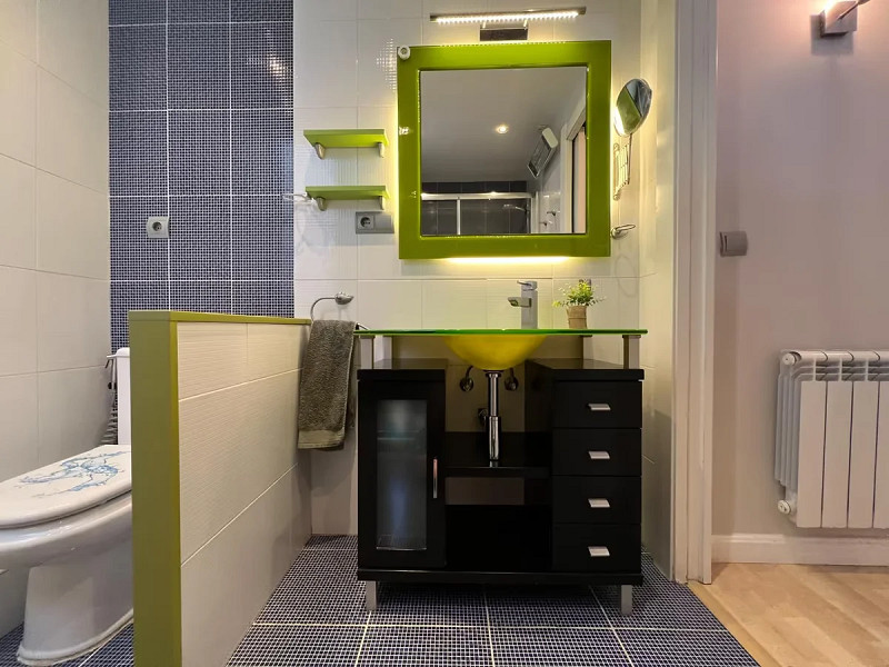 Apartment in the Heart of Santander — Calle Tetuán, Puerto Chico. Photo:  4
