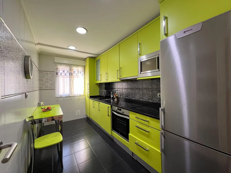 Apartment in the Heart of Santander — Calle Tetuán, Puerto Chico. Photo:  6
