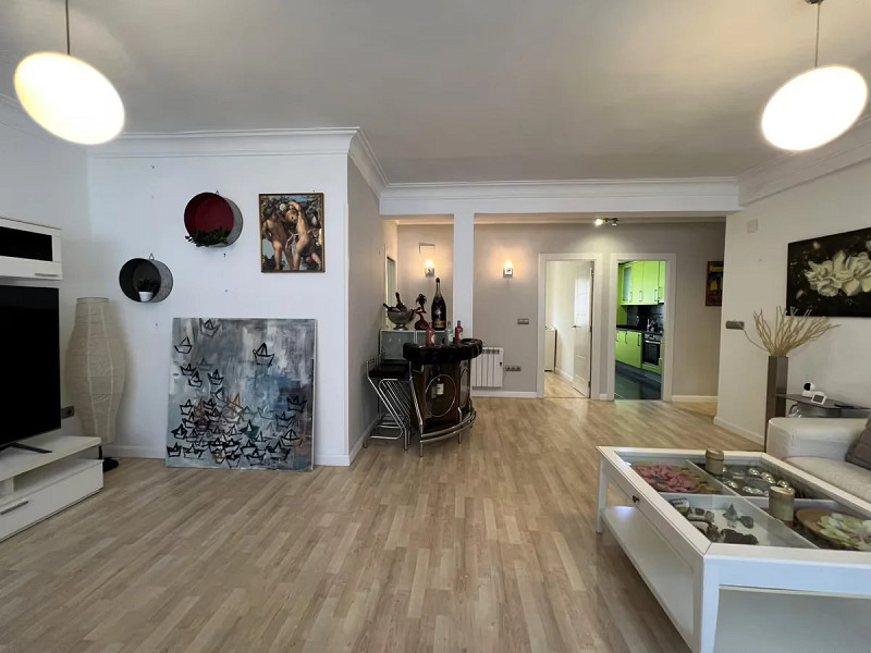 Apartment in the Heart of Santander — Calle Tetuán, Puerto Chico. Photo:  8