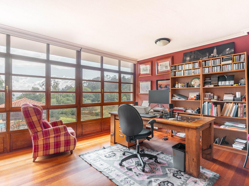 House with Garden, Pool, and Guest House in the Heart of Asturias — Space, Style, and Nature Just 15 Minutes from Oviedo. Photo:  21