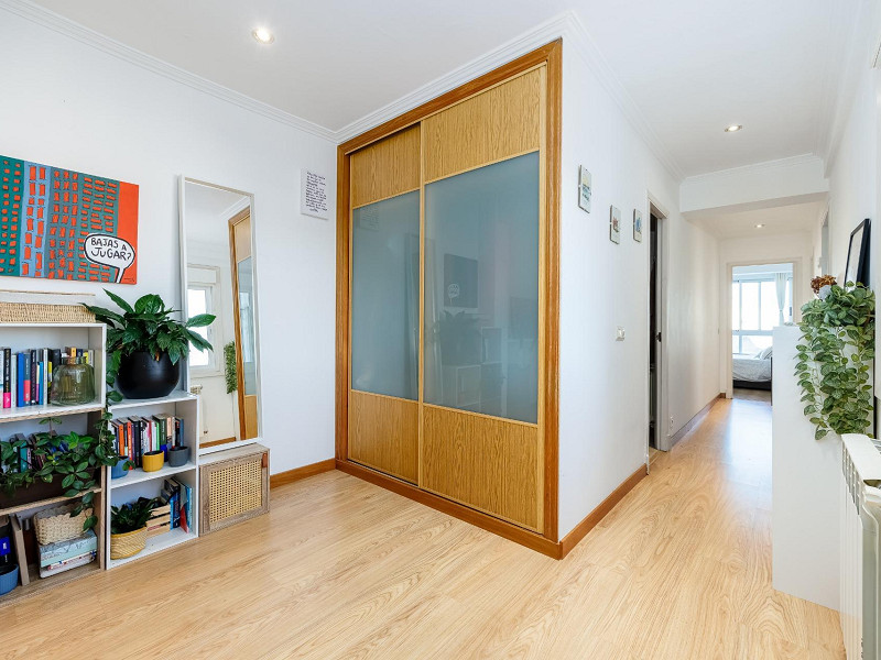 Apartment with Stunning Views on the 7th Floor (2 Bedrooms) — Vigo, Galicia. Photo:  8