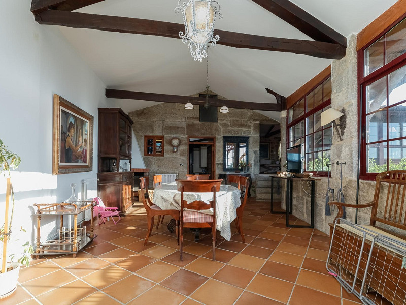 House in Freixeiro – Santa Lucía da Salgueira, Vigo, Galicia. Photo:  19