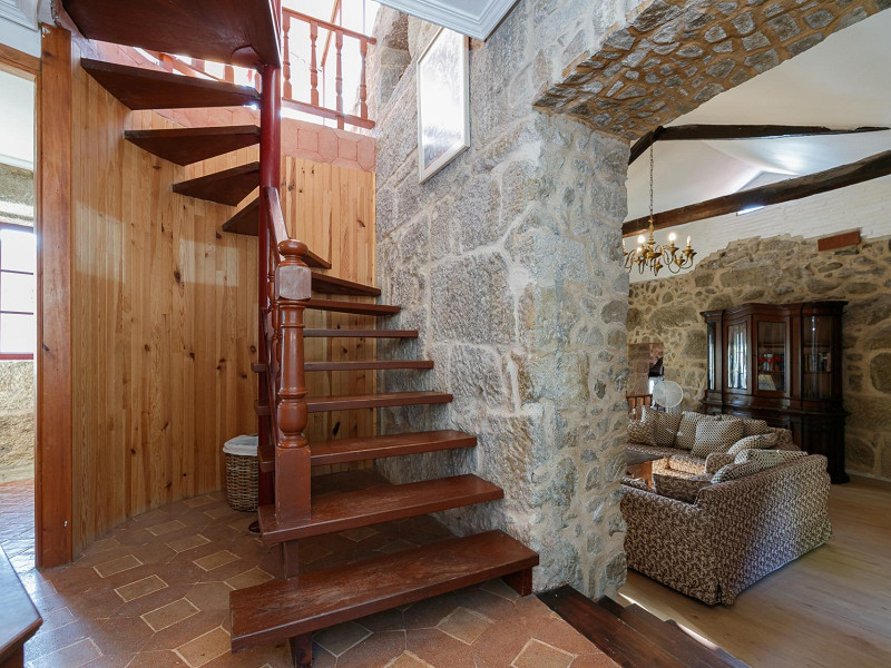 House in Freixeiro – Santa Lucía da Salgueira, Vigo, Galicia. Photo:  28