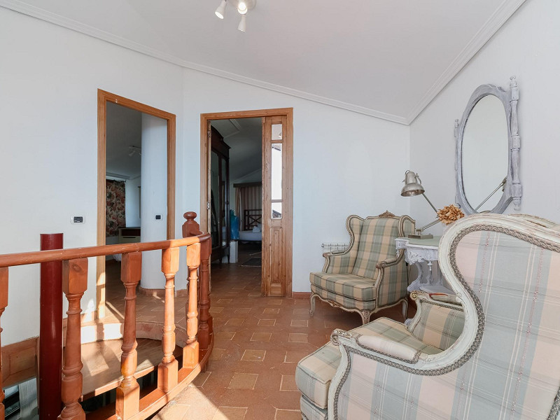 House in Freixeiro – Santa Lucía da Salgueira, Vigo, Galicia. Photo:  34