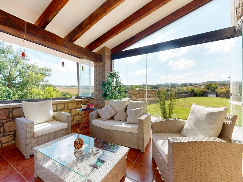 House with Garden, Terrace, and Guest Area in the Basque Country — Surrounded by Nature and Timeless Tranquility