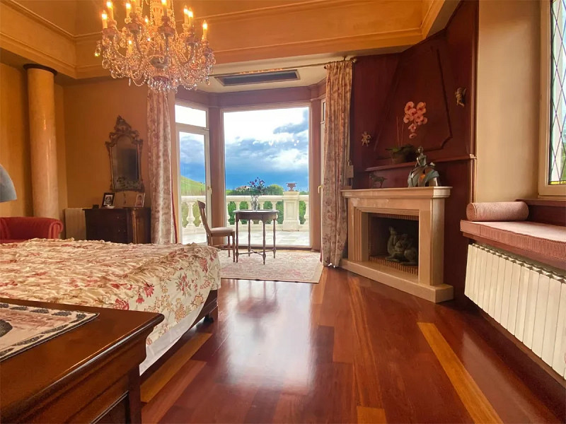 Elegant Luxury Residence with Pool and Garden in Arce (Piélagos). Photo:  20
