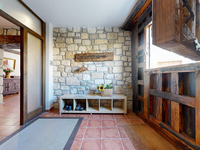 House with Garden, Terrace, and Guest Area in the Basque Country — Surrounded by Nature and Timeless Tranquility. Photo:  20