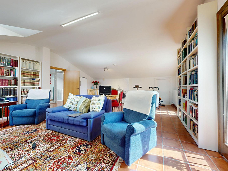 House with Garden, Terrace, and Guest Area in the Basque Country — Surrounded by Nature and Timeless Tranquility. Photo:  30