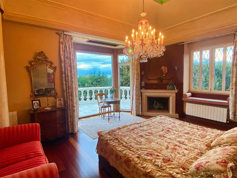 Elegant Luxury Residence with Pool and Garden in Arce (Piélagos). Photo:  22