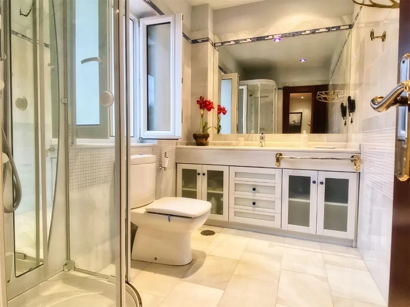 Elegant Luxury Residence with Pool and Garden in Arce (Piélagos). Photo:  26