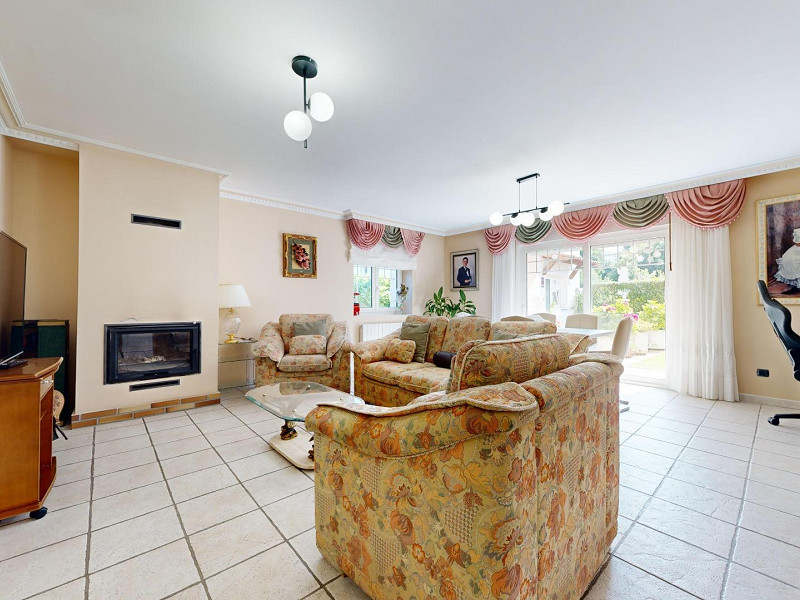 House with Garden and Panoramic Views in Laredo, Cantabria. Photo:  11