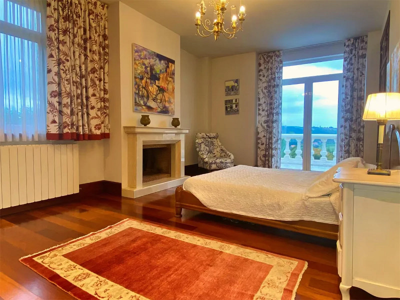 Elegant Luxury Residence with Pool and Garden in Arce (Piélagos). Photo:  27