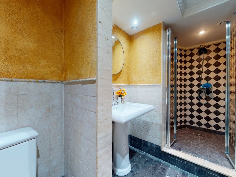 Premium Seaside Villa with Panoramic Ocean Views and Guest Suite in Central Castro-Urdiales, Cantabria. Photo:  39