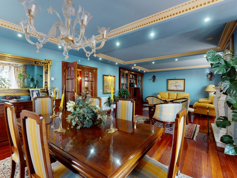 Premium Seaside Villa with Panoramic Ocean Views and Guest Suite in Central Castro-Urdiales, Cantabria. Photo:  19