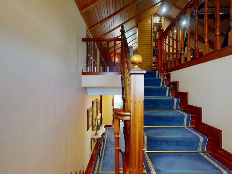 Premium Seaside Villa with Panoramic Ocean Views and Guest Suite in Central Castro-Urdiales, Cantabria. Photo:  44