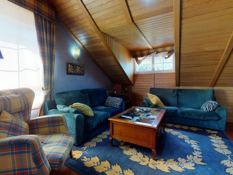 Premium Seaside Villa with Panoramic Ocean Views and Guest Suite in Central Castro-Urdiales, Cantabria. Photo:  49