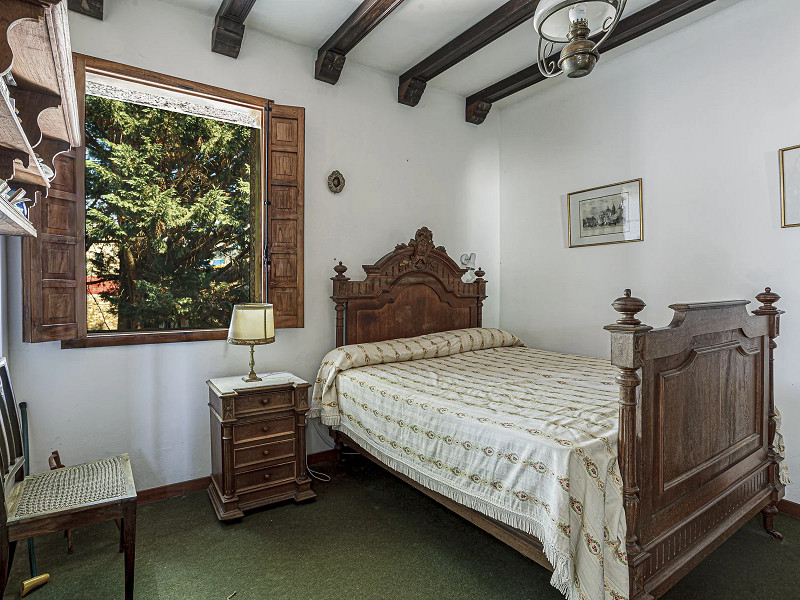 17th-Century Galician Manor with Private Chapel in Pontevedra. Photo:  19
