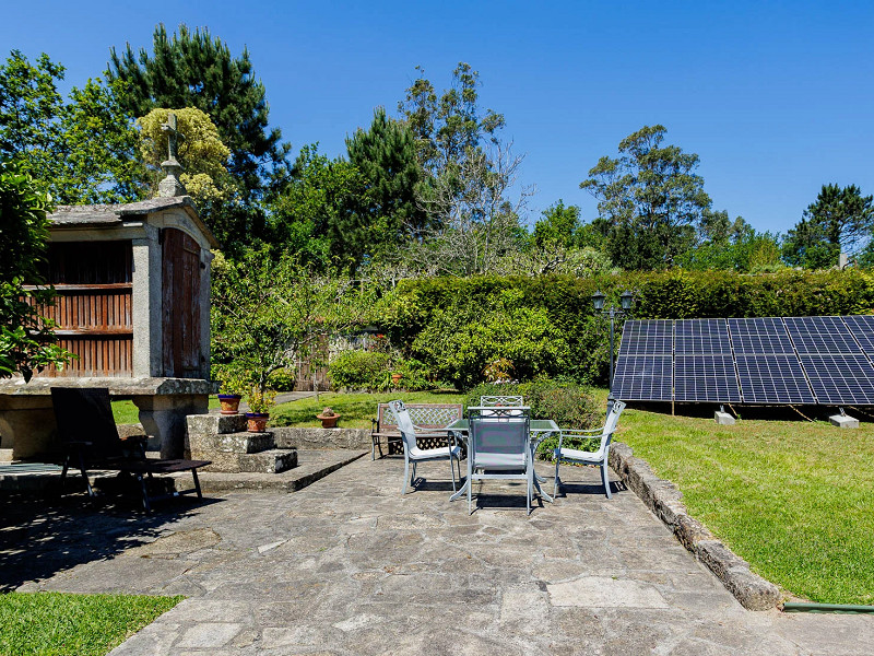 Luxury Seaside Estate with Panoramic Ocean Views — Sanxenxo, Galicia. Photo:  8