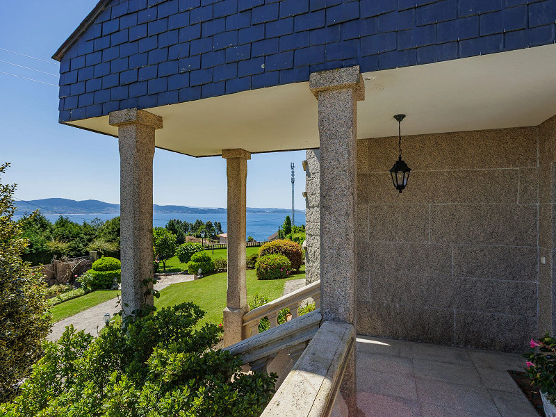 Luxury Seaside Estate with Panoramic Ocean Views — Sanxenxo, Galicia. Photo:  10
