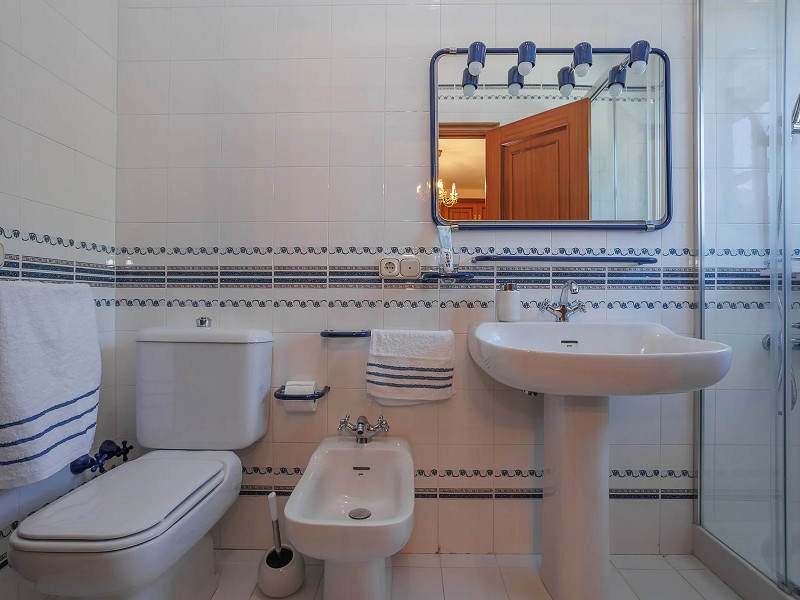 Luxury Seaside Estate with Panoramic Ocean Views — Sanxenxo, Galicia. Photo:  21