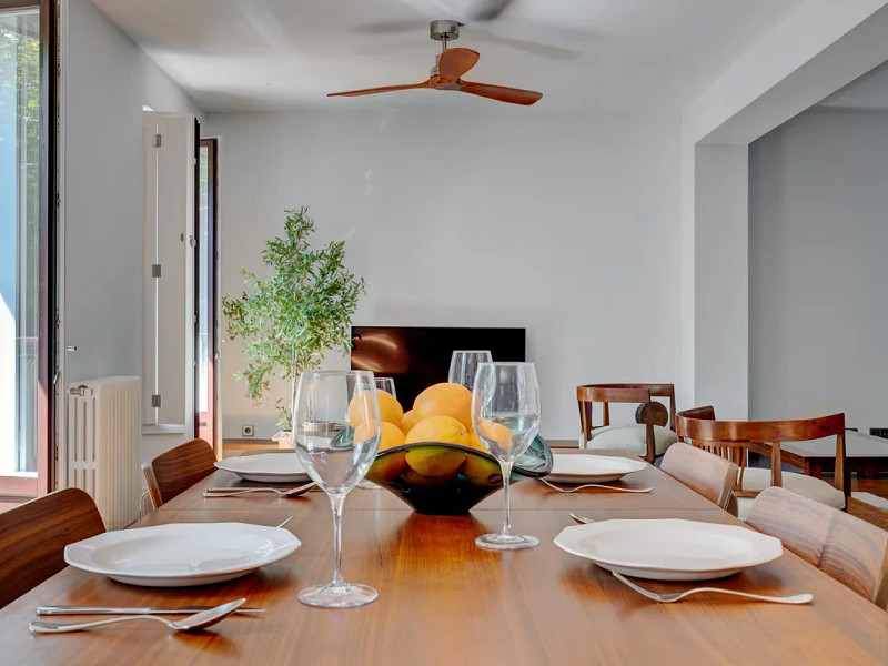 Elegant Designer Apartment on San Sebastián’s Prestigious Boulevard — Style and Comfort in the Heart of the Basque Capital. Photo:  3