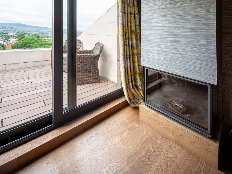 Современный комплекс из двух вилл с бассейном и панорамными садами в Астурии, Хихон. Фото:  22